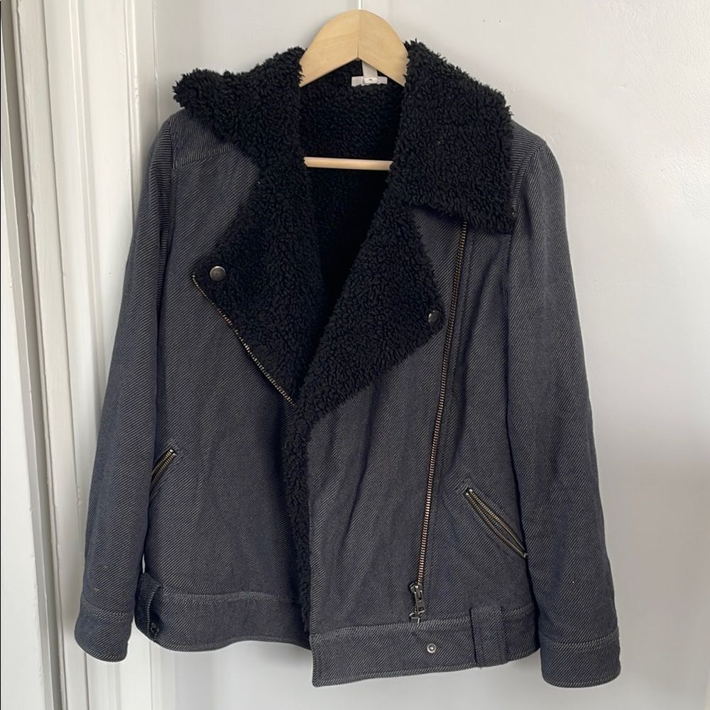 Women's Black Sherpa-Lined Jacket size xs